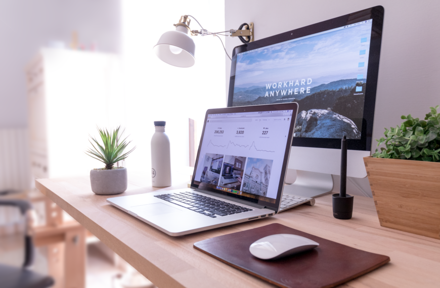 Front-End Web Developer with Design Experience