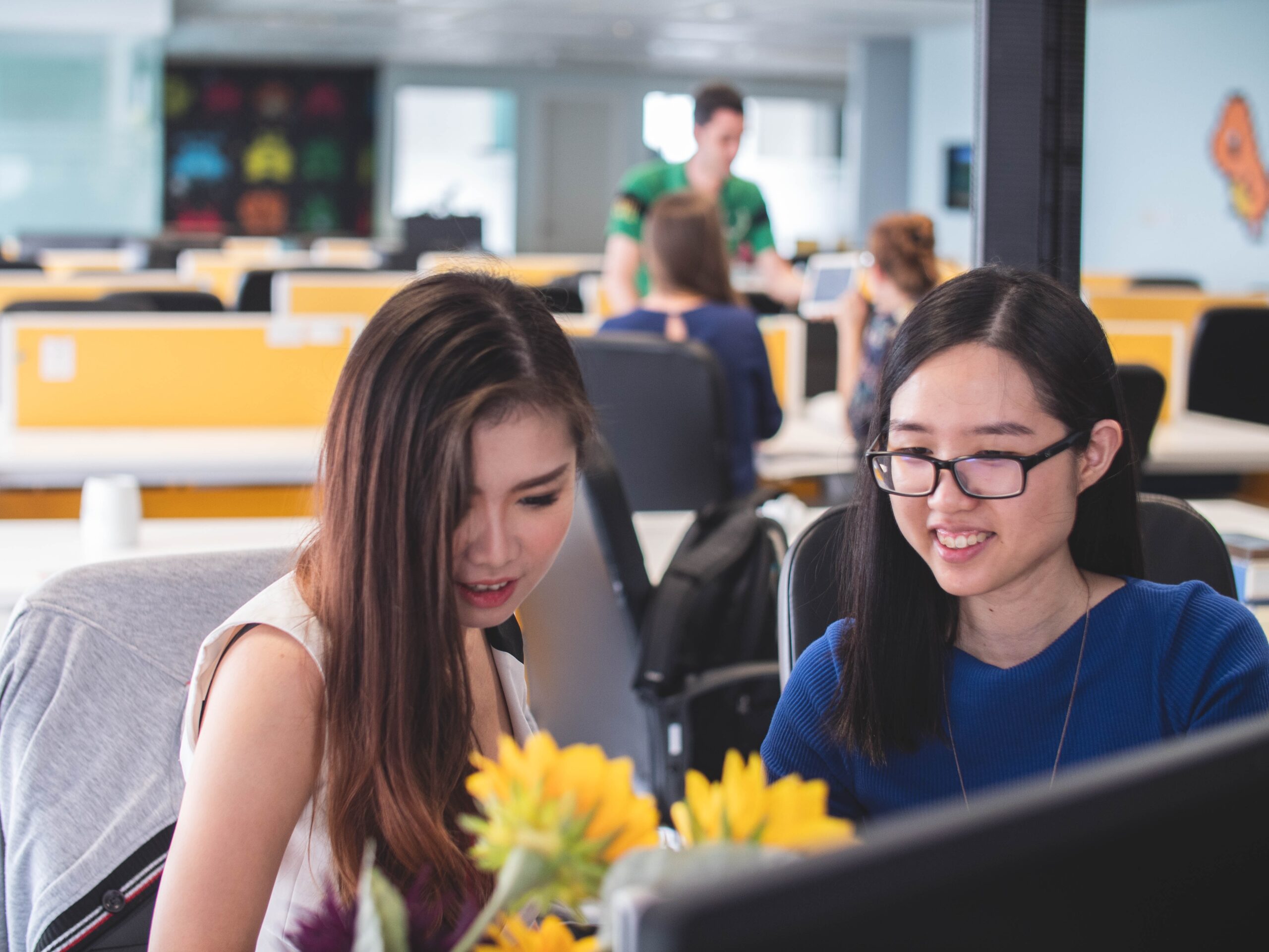 How Many Jobs Are Available In Computer Manufacturing