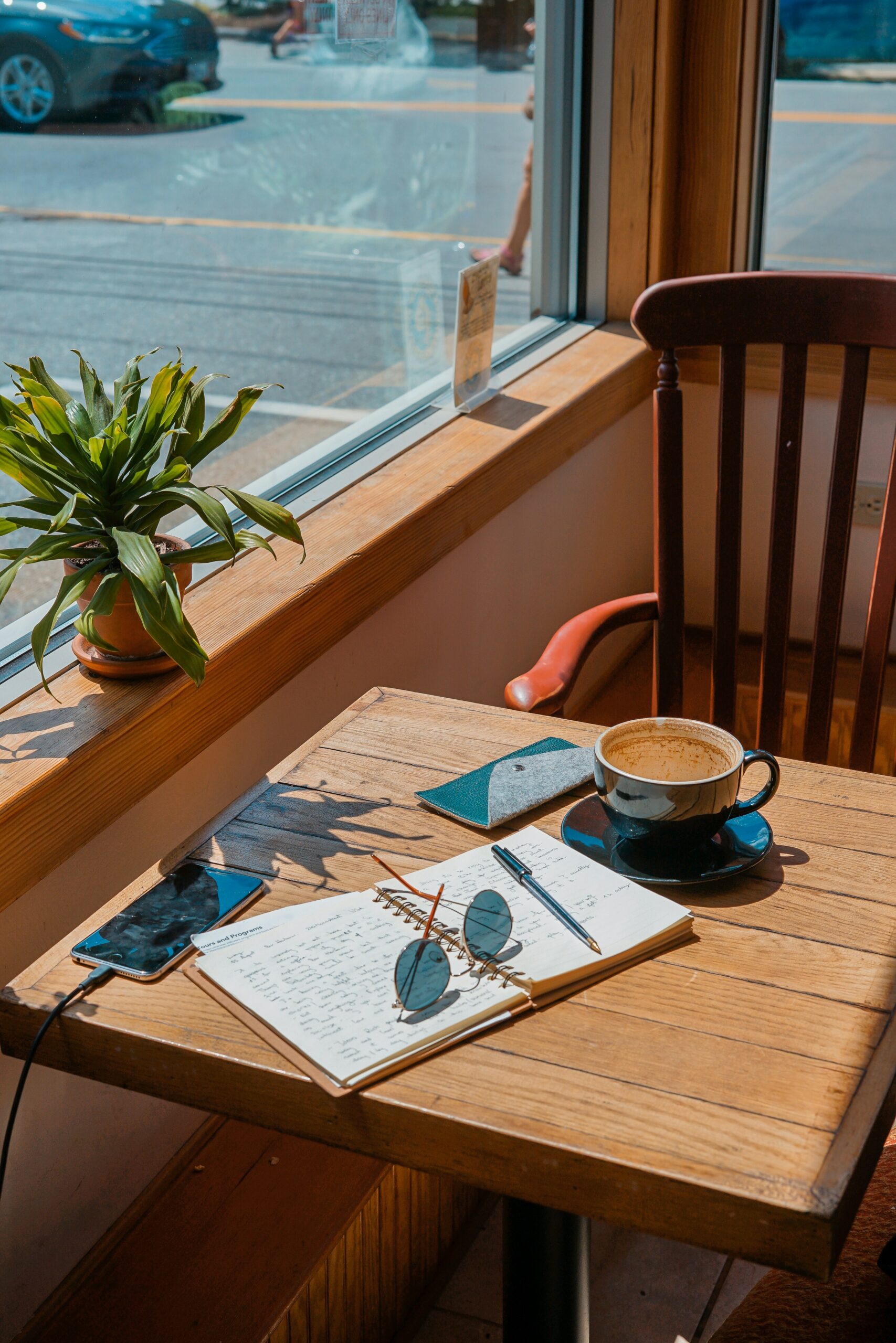 Why Writing a Retirement Letter is Important for a Smooth Exit