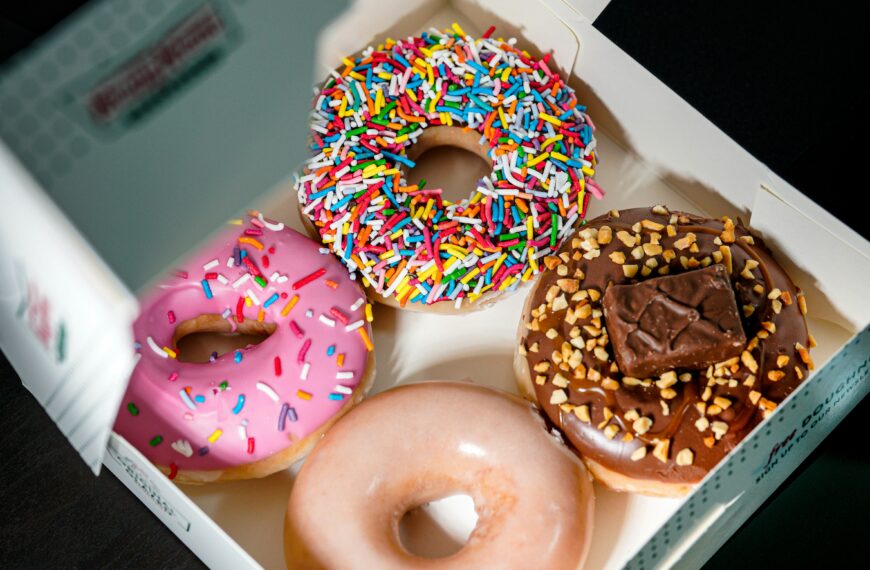 Krispy Kreme Now Hiring Team Members!