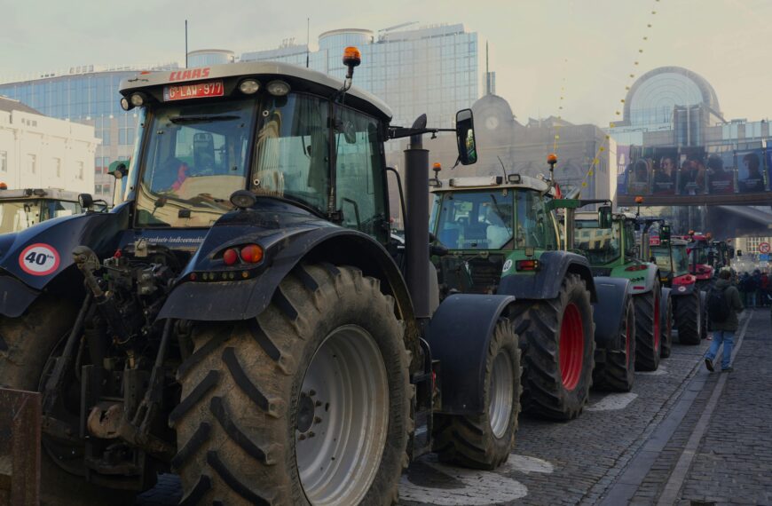 What Jobs Are Considered Blue Collar